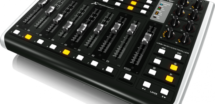 Behringer X-Touch Compact